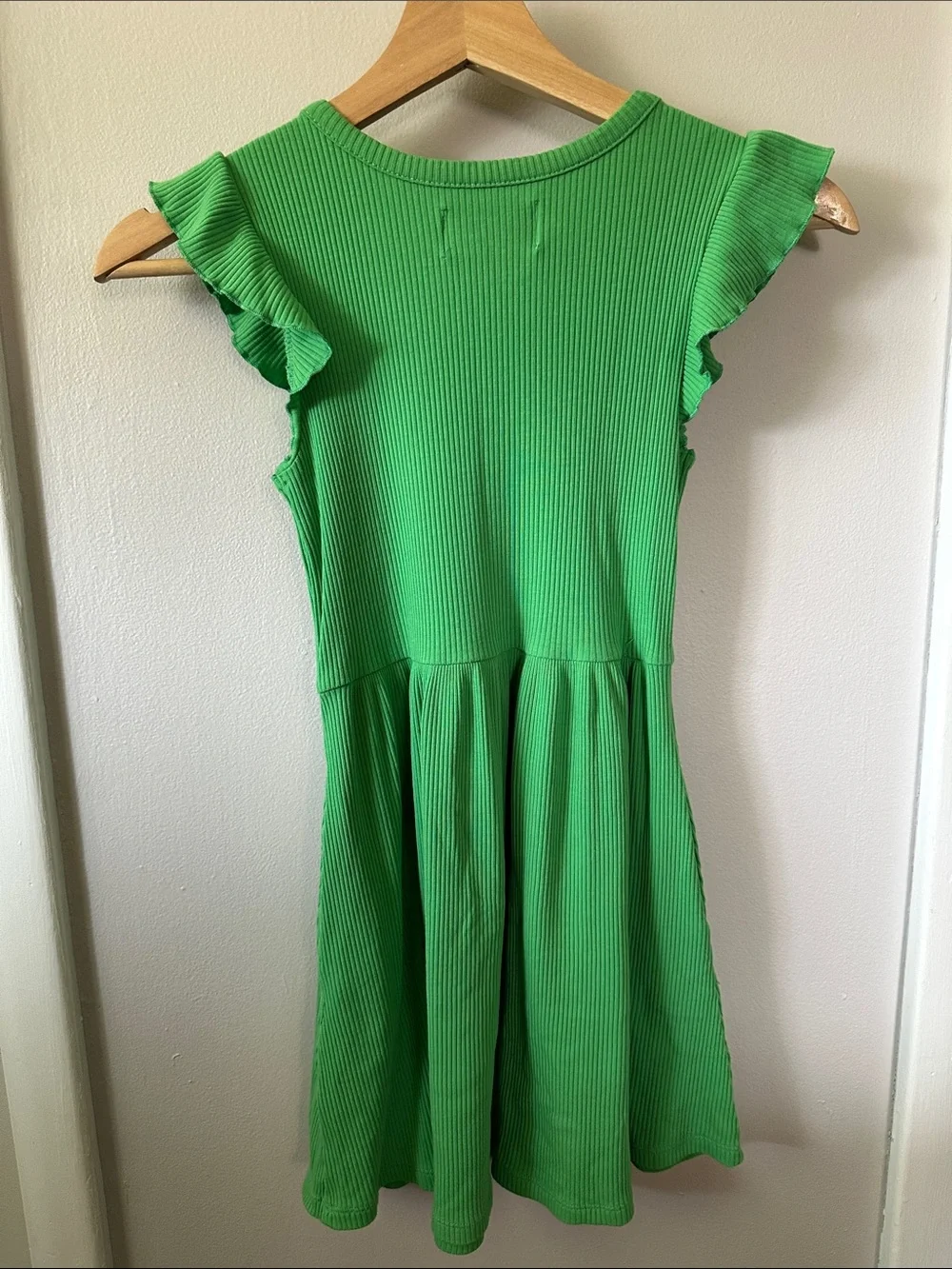 Old Navy Bright Green Flutter Sleeve Ribbed Dress Girls Size M